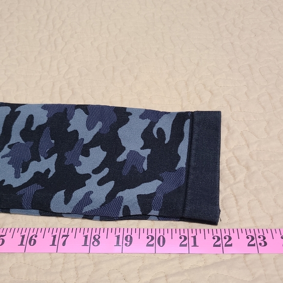 Preggo Leggings Camo snapback Size L/XL - Picture 11 of 11